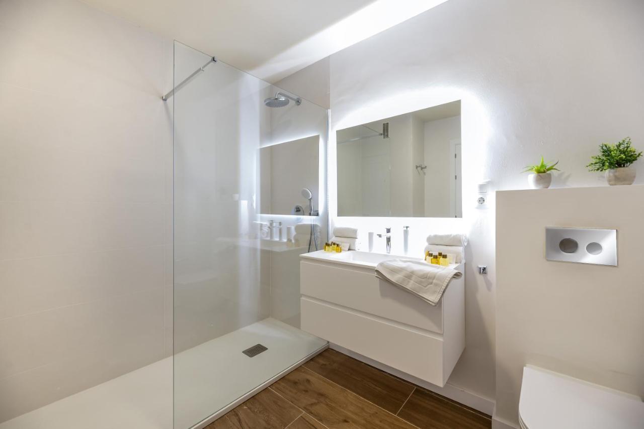 Vacation Marbella I Top 1 Puerto Banus Sea Front Rental, Renovated Екстер'єр фото