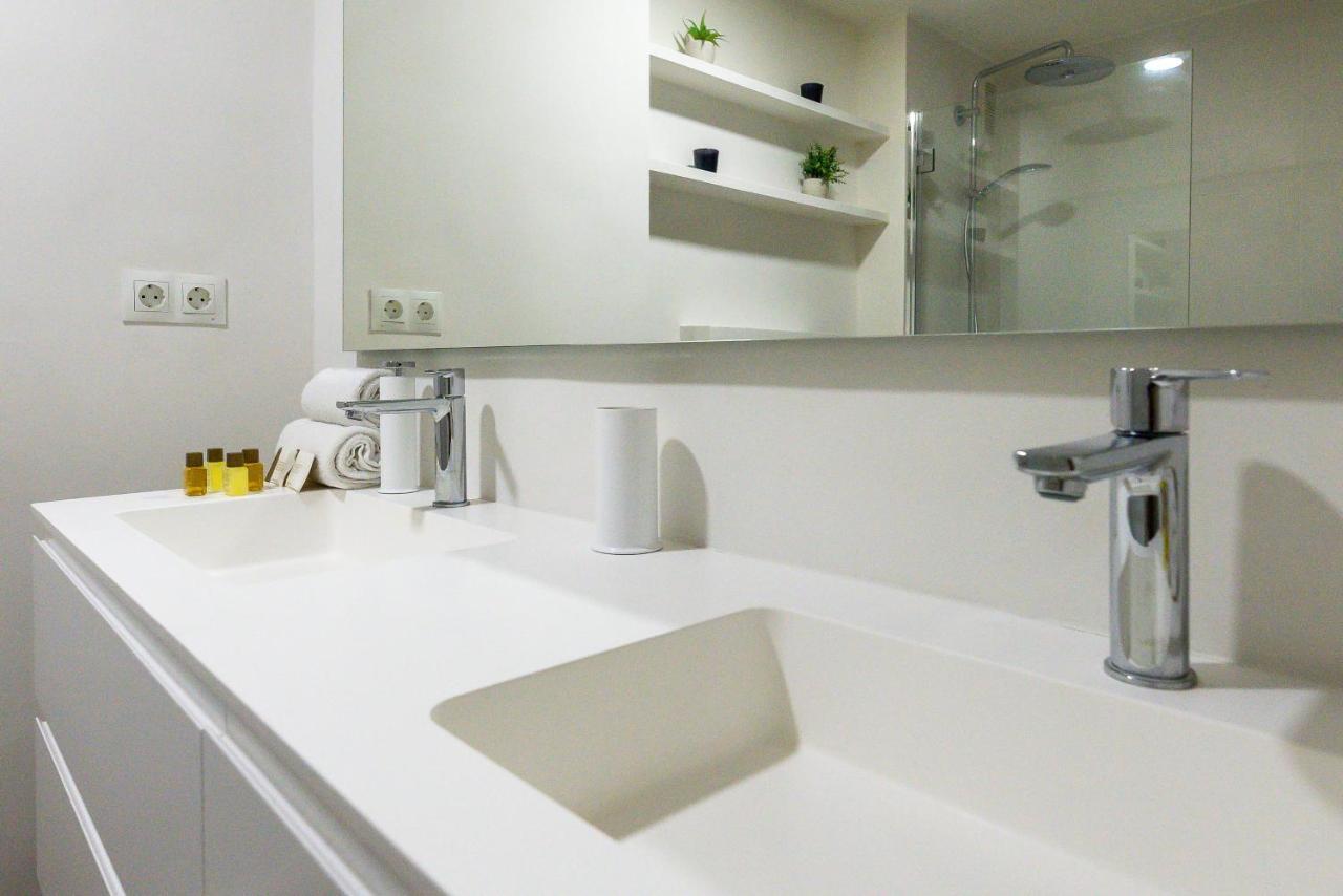 Vacation Marbella I Top 1 Puerto Banus Sea Front Rental, Renovated Екстер'єр фото