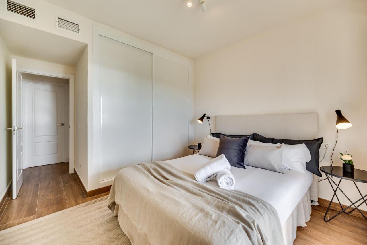 Vacation Marbella I Top 1 Puerto Banus Sea Front Rental, Renovated Екстер'єр фото